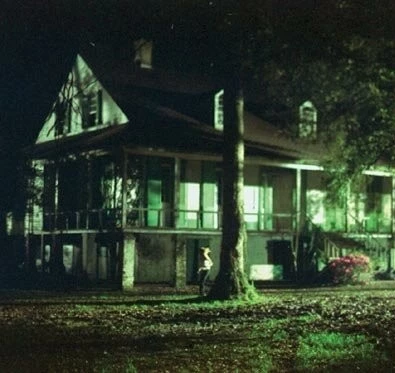 Дьявол возвращается (2004) через торрент бесплатно Дьявол возвращается (2004) фильм через торрент бесплатно