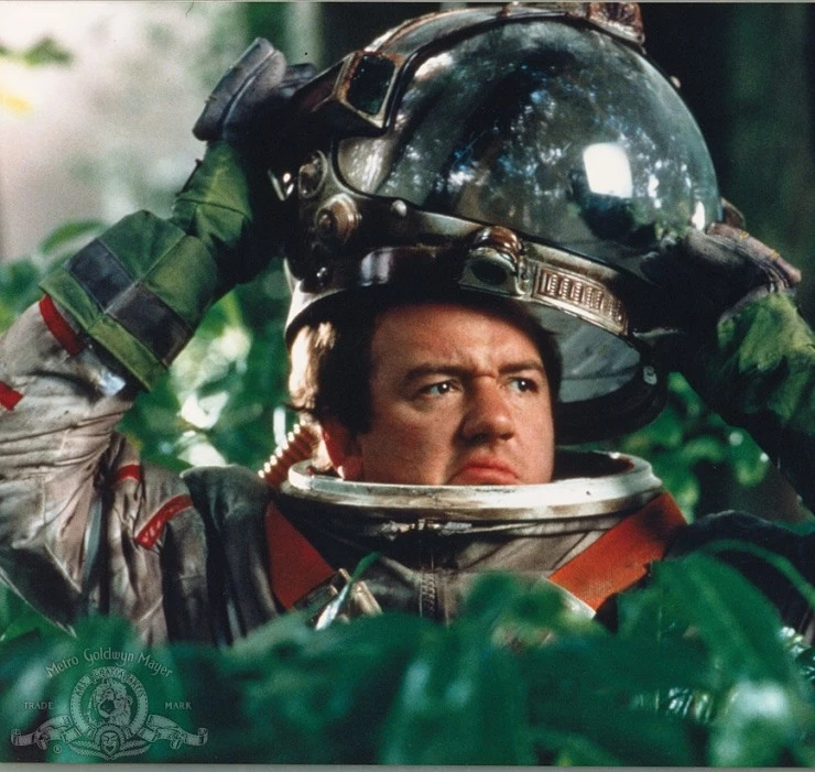 Кретины из открытого космоса (1985) через торрент скачать Кретины из открытого космоса (1985) фильм через торрент скачать