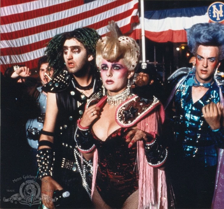 Кретины из открытого космоса (1985) в хорошем качестве через торрент Кретины из открытого космоса (1985) фильм в хорошем качестве через торрент