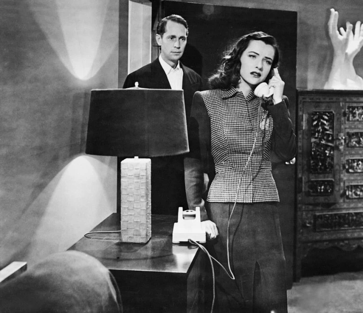 Леди-призрак (1944) через торрент скачать Леди-призрак (1944) фильм через торрент скачать