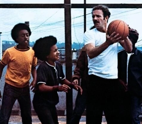 Увольнение до полуночи (1973) в хорошем качестве через торрент Увольнение до полуночи (1973) фильм в хорошем качестве через торрент