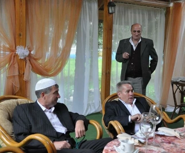 Обочина (2015) через торрент бесплатно Обочина (2015) фильм через торрент бесплатно