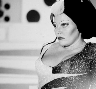 Запретная зона (1980) через торрент бесплатно Запретная зона (1980) фильм через торрент бесплатно