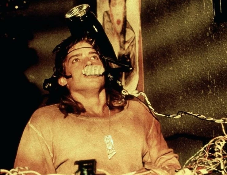 Прототип (1992) через торрент скачать Прототип (1992) фильм через торрент скачать