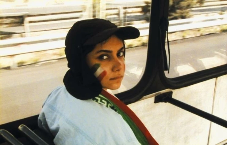 Офсайд (2006) в хорошем качестве через торрент Офсайд (2006) фильм в хорошем качестве через торрент