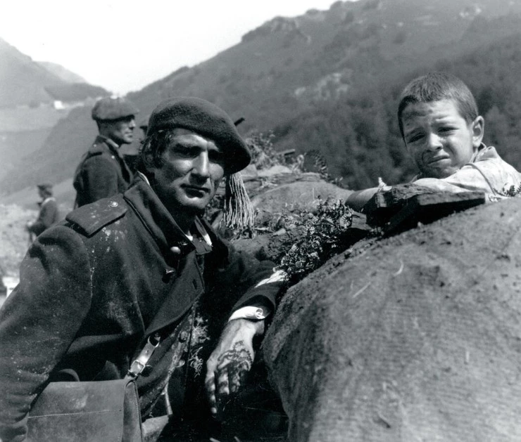 Коровы (1992) через торрент бесплатно Коровы (1992) фильм через торрент бесплатно