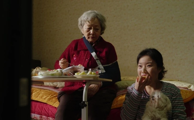 Позаботьтесь о маме (2022) через торрент бесплатно Позаботьтесь о маме (2022) фильм через торрент бесплатно