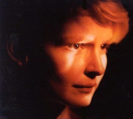 Подальше от окна (2000) через торрент скачать Подальше от окна (2000) фильм через торрент скачать