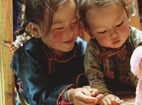 Пещера желтого пса (2005) через торрент скачать Пещера желтого пса (2005) фильм через торрент скачать