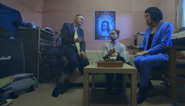 Чай сам себя не выпьет (2022) через торрент бесплатно Чай сам себя не выпьет (2022) фильм через торрент бесплатно