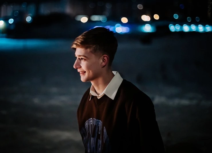 Один маленький ночной секрет (2023) через торрент скачать Один маленький ночной секрет (2023) фильм через торрент скачать