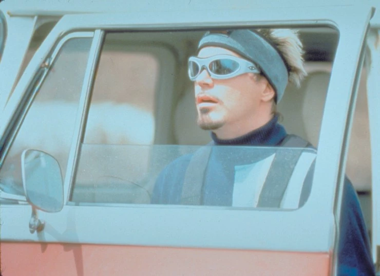 Друзья и любовники (1999) в хорошем качестве через торрент Друзья и любовники (1999) фильм в хорошем качестве через торрент