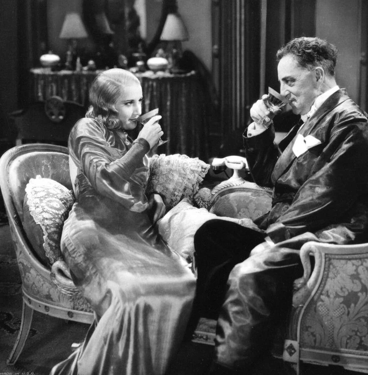 Мордашка (1933) через торрент бесплатно Мордашка (1933) фильм через торрент бесплатно