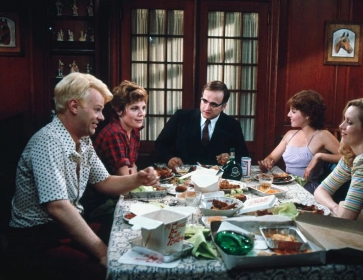 Соседи (1981) через торрент бесплатно Соседи (1981) фильм через торрент бесплатно