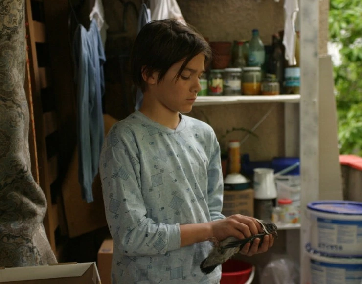 Клетка (2010) через торрент скачать Клетка (2010) фильм через торрент скачать