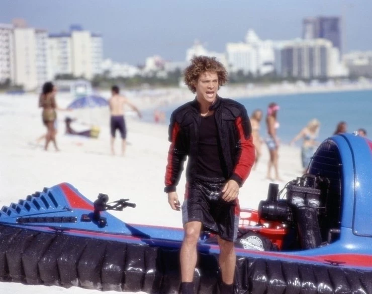 От Джастина к Келли (2003) через торрент бесплатно От Джастина к Келли (2003) фильм через торрент бесплатно