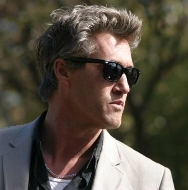 Липкие пальцы (2009) в хорошем качестве через торрент Липкие пальцы (2009) фильм в хорошем качестве через торрент