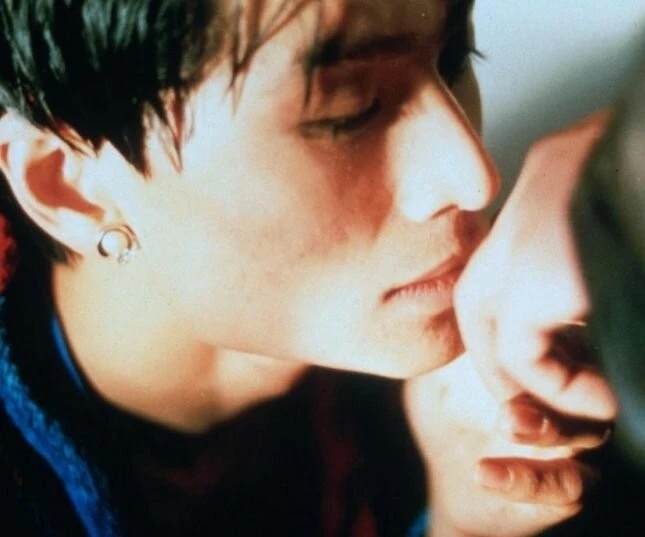 Восточный дворец, западный дворец (1996) в хорошем качестве через торрент Восточный дворец, западный дворец (1996) фильм в хорошем качестве через торрент