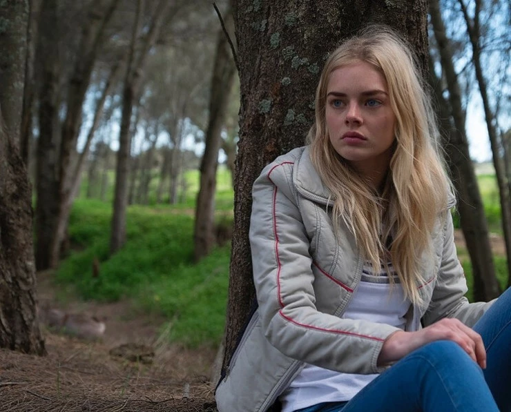 Плохая девочка (2016) через торрент бесплатно Плохая девочка (2016) фильм через торрент бесплатно