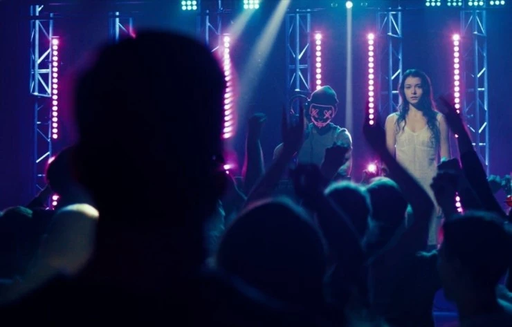 Закрывай замок на два оборота (2025) через торрент скачать Закрывай замок на два оборота (2025) фильм через торрент скачать