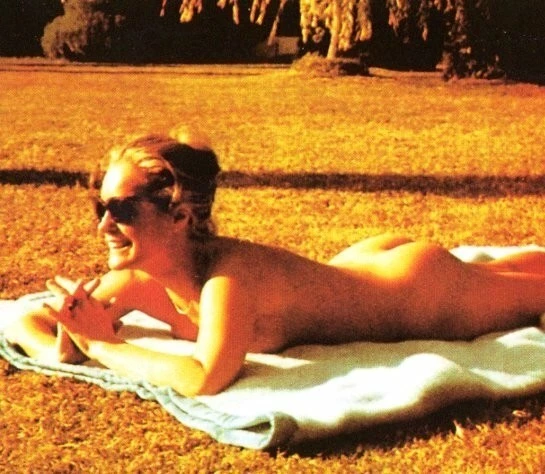 Невинные с грязными руками (1975) через торрент скачать Невинные с грязными руками (1975) фильм через торрент скачать