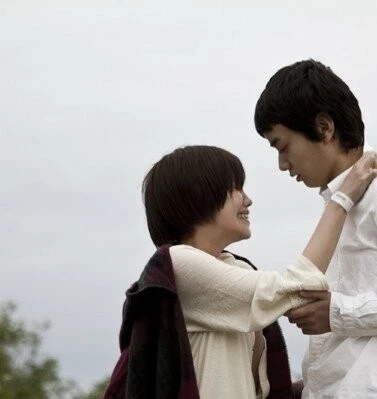 Неужели никто не выжил? (2012) через торрент скачать Неужели никто не выжил? (2012) фильм через торрент скачать