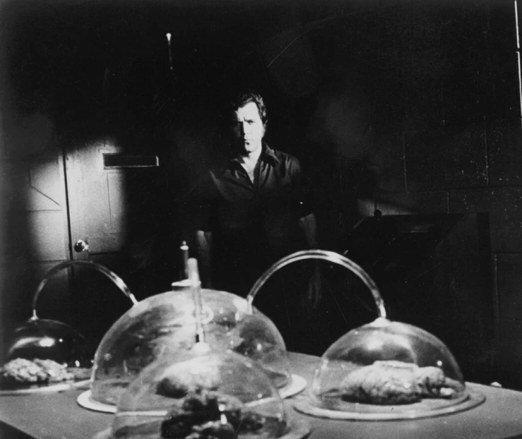 Сумеречные люди (1972) через торрент бесплатно Сумеречные люди (1972) фильм через торрент бесплатно