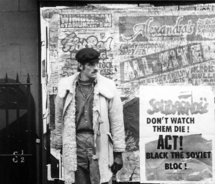 Лунный свет (1982) через торрент скачать Лунный свет (1982) фильм через торрент скачать