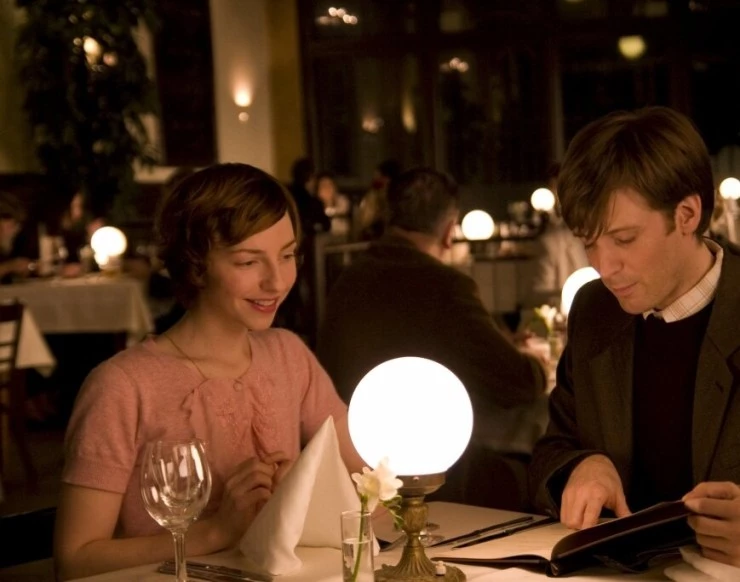 Рядом с тобой (2009) через торрент скачать Рядом с тобой (2009) фильм через торрент скачать