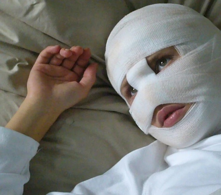 Связанная (2009) через торрент скачать Связанная (2009) фильм через торрент скачать