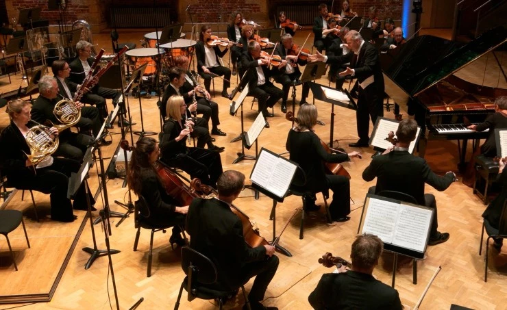 Джон Элиот Гардинер: Моцарт, Чайковский, Шуберт (2022) через торрент скачать Джон Элиот Гардинер: Моцарт, Чайковский, Шуберт (2022) фильм через торрент скачать