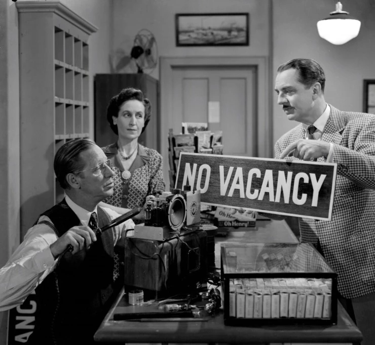 Тонкий человек едет домой (1944) в хорошем качестве через торрент Тонкий человек едет домой (1944) фильм в хорошем качестве через торрент