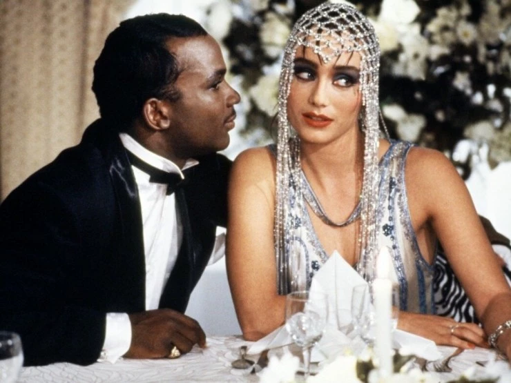 Под вишневой луной (1986) через торрент скачать Под вишневой луной (1986) фильм через торрент скачать