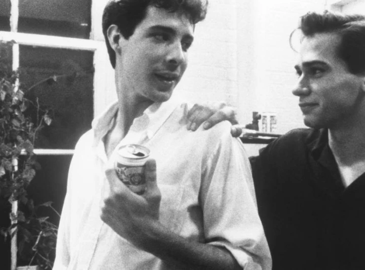 Прощальные взгляды (1986) в хорошем качестве через торрент Прощальные взгляды (1986) фильм в хорошем качестве через торрент