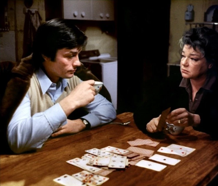 Подозрение (1973) через торрент скачать Подозрение (1973) фильм через торрент скачать