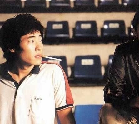 Ноль воспитания (2002) через торрент скачать Ноль воспитания (2002) фильм через торрент скачать