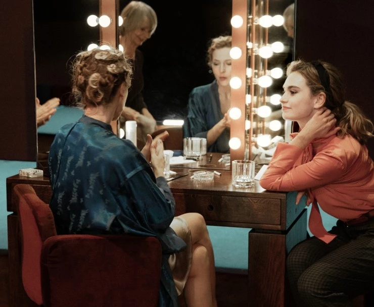 Все о Еве (2019) через торрент бесплатно Все о Еве (2019) фильм через торрент бесплатно