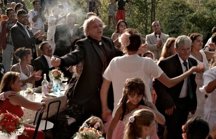 Цыган (2011) через торрент бесплатно Цыган (2011) фильм через торрент бесплатно