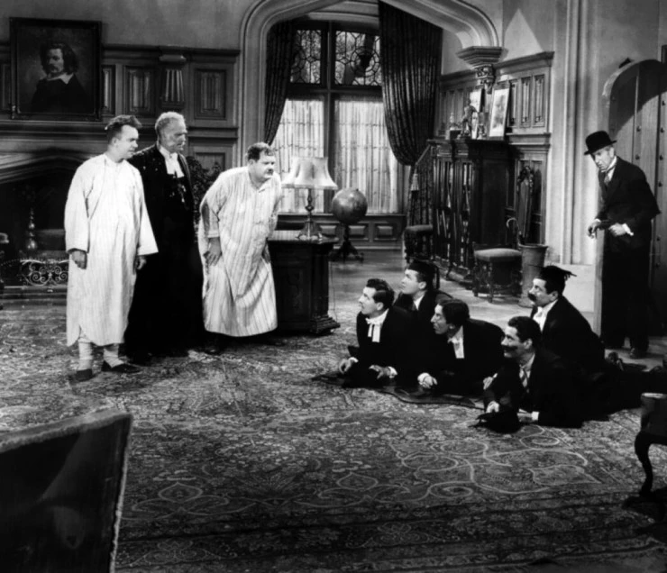 Чамп в Оксфорде (1940) через торрент скачать Чамп в Оксфорде (1940) фильм через торрент скачать