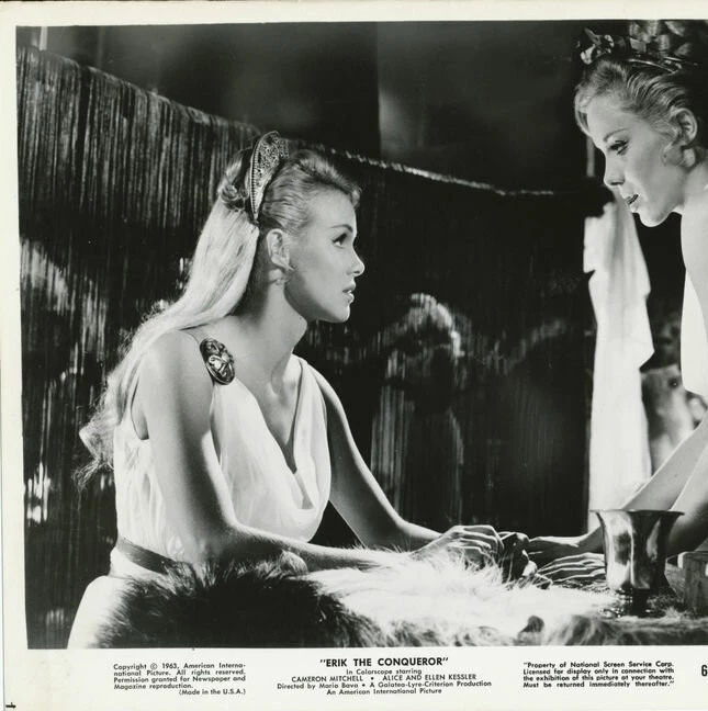 Вторженцы (1961) через торрент скачать Вторженцы (1961) фильм через торрент скачать