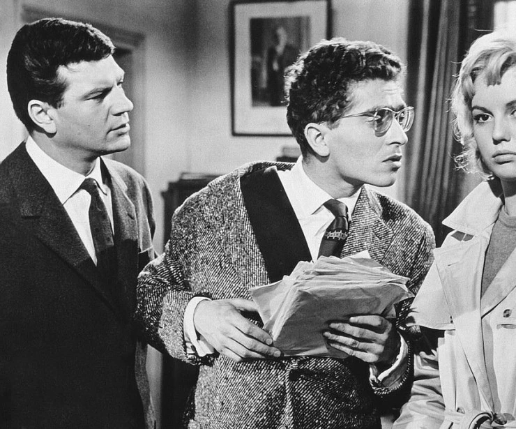 Будь красивой и молчи (1958) через торрент бесплатно Будь красивой и молчи (1958) фильм через торрент бесплатно