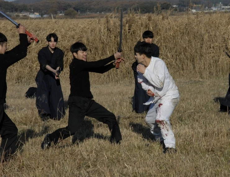 Чосонский кулак (2020) через торрент скачать Чосонский кулак (2020) фильм через торрент скачать