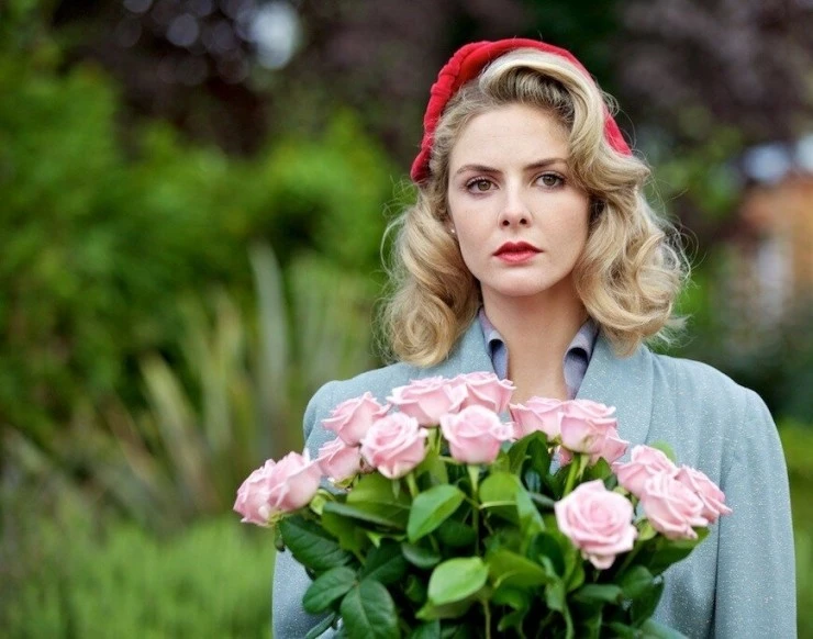 Королева и страна (2014) в хорошем качестве через торрент Королева и страна (2014) фильм в хорошем качестве через торрент