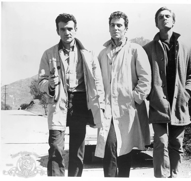 Паника в нулевом году (1962) в хорошем качестве через торрент Паника в нулевом году (1962) фильм в хорошем качестве через торрент