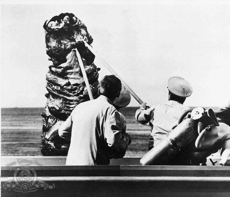 Монстр, который бросил вызов миру (1957) через торрент бесплатно Монстр, который бросил вызов миру (1957) фильм через торрент бесплатно