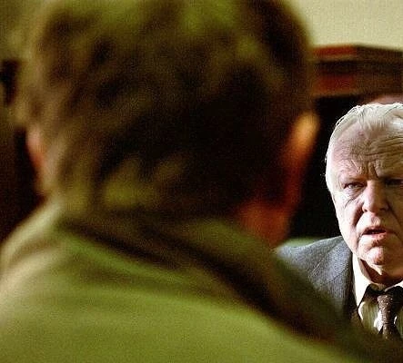 Судебный исполнитель (2005) в хорошем качестве через торрент Судебный исполнитель (2005) фильм в хорошем качестве через торрент