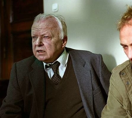 Судебный исполнитель (2005) через торрент бесплатно Судебный исполнитель (2005) фильм через торрент бесплатно