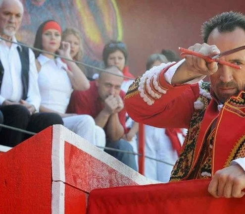 Прощай, коррида! (2010) через торрент бесплатно Прощай, коррида! (2010) фильм через торрент бесплатно