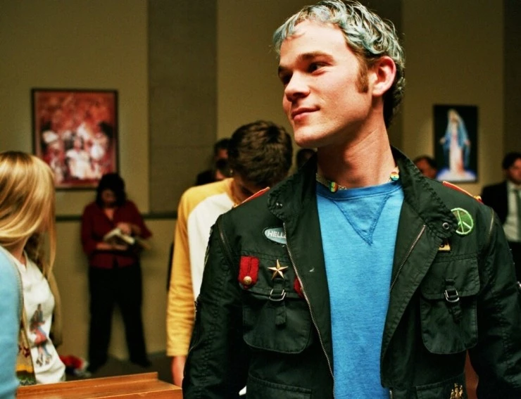 Королева бала (2004) через торрент бесплатно Королева бала (2004) фильм через торрент бесплатно