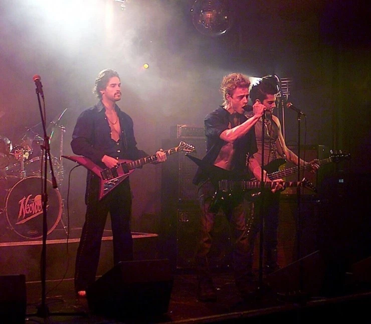 Новолуние (2010) в хорошем качестве через торрент Новолуние (2010) фильм в хорошем качестве через торрент